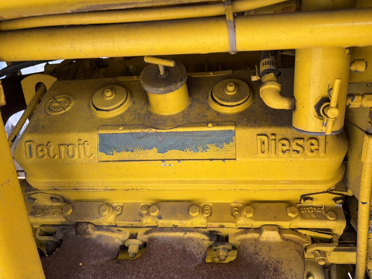 Hesston Field Queen rear dump met direct cut maaibord