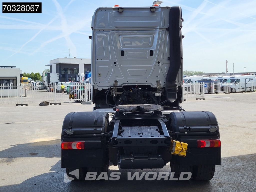 Mercedes Actros 1843 4X2 StreamSpace Navi