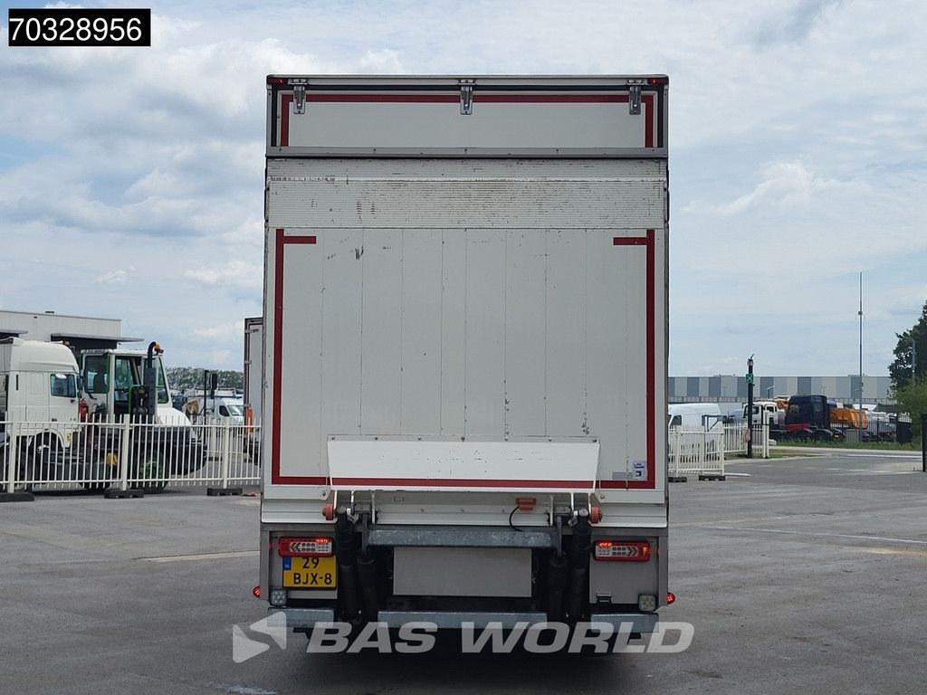 Volvo FM FM 4X2 6,45m Box 2t Tailgate Automatic Euro 6