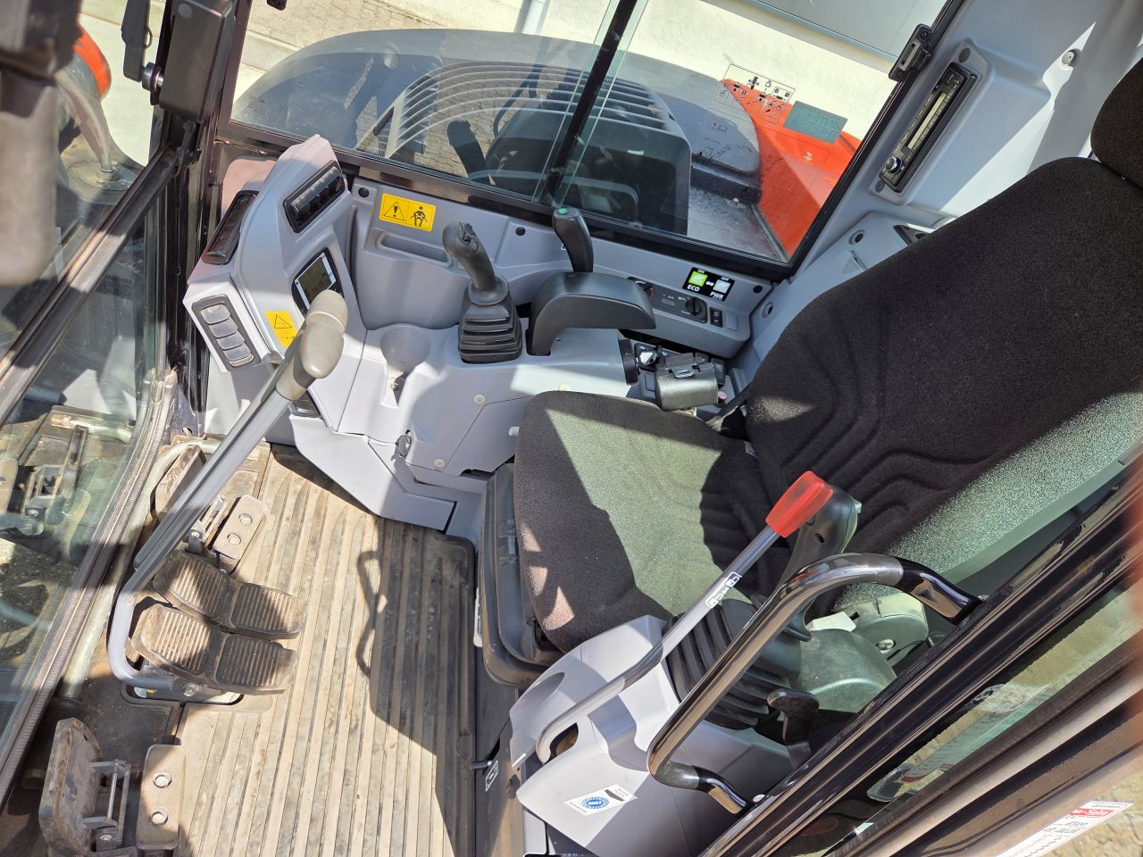 Kubota KX080-4