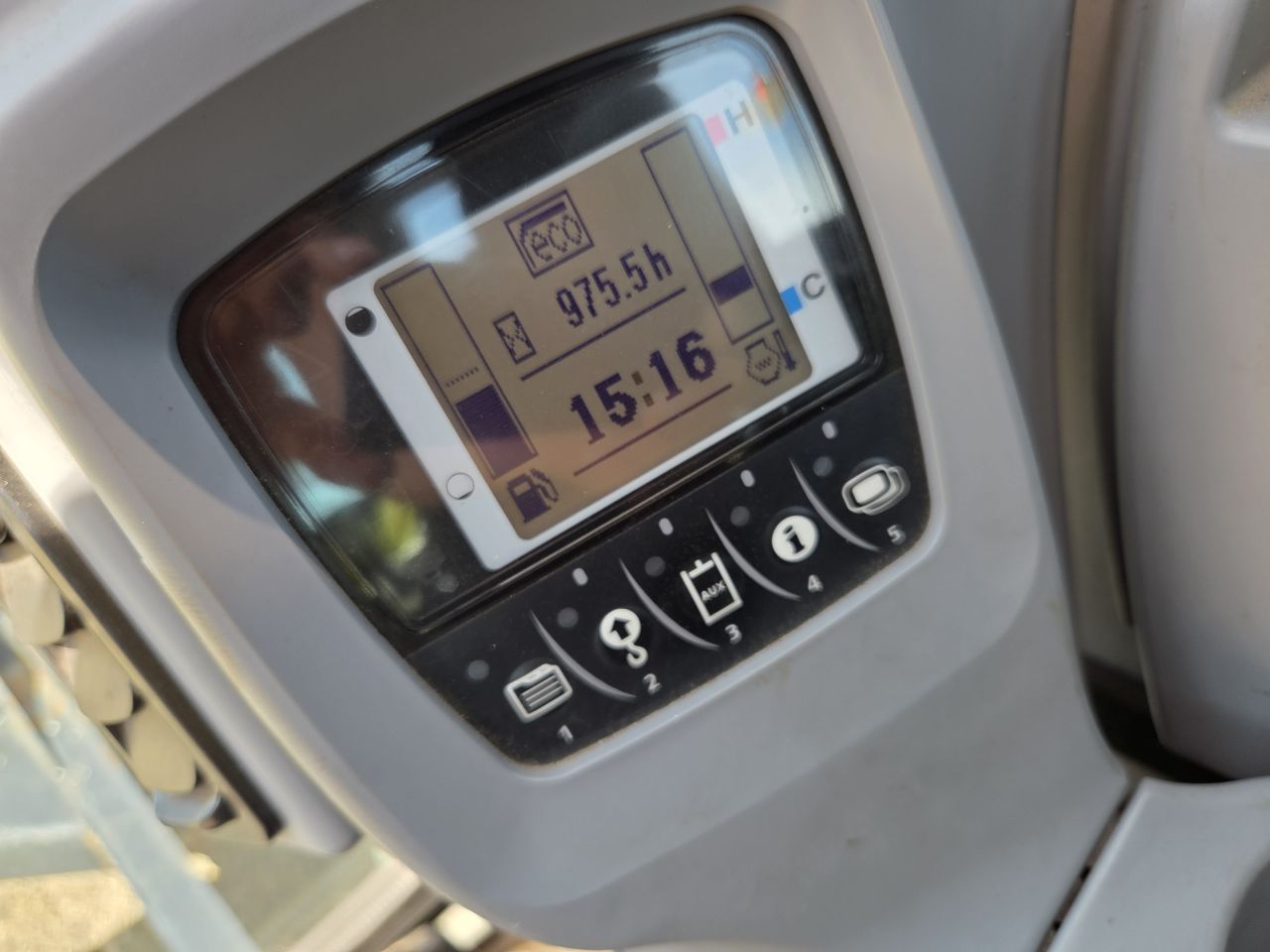 Kubota KX080-4