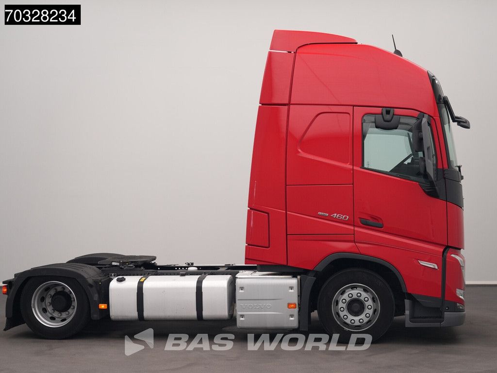Volvo FH 460 4X2 XL Mega 2x Tanks Standklima ACC Navi