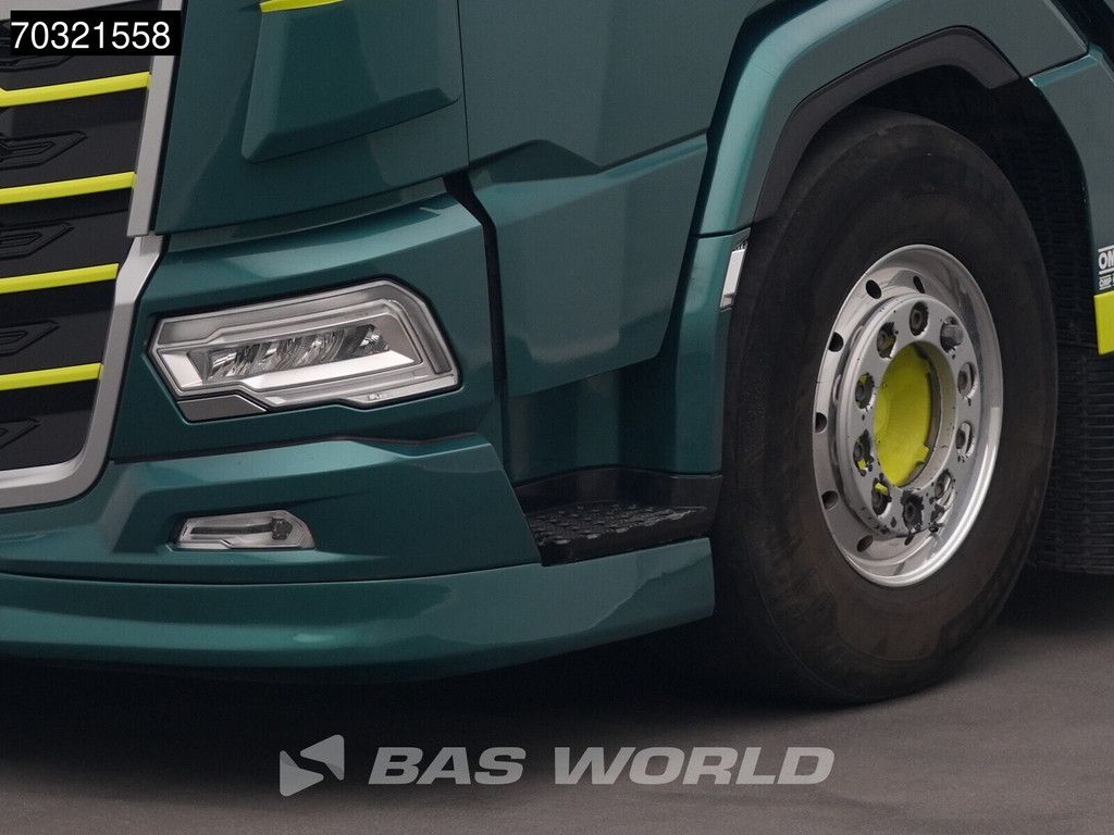 DAF XG XG 530 4X2 Aston Martin F1-Team! Hydraulik Full-Air Standklima ACC Alcoa's