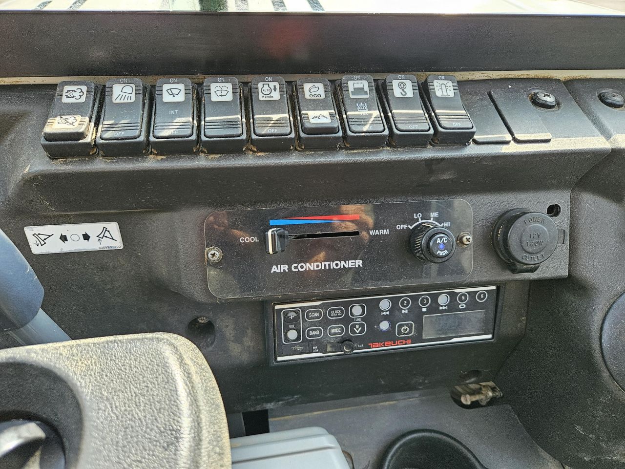 Takeuch TB260 stage V