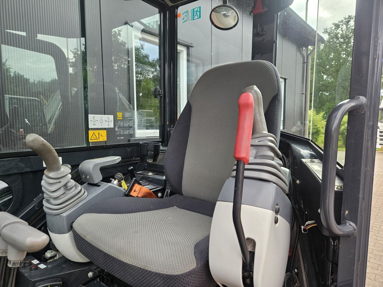 Hitachi ZX26U-6