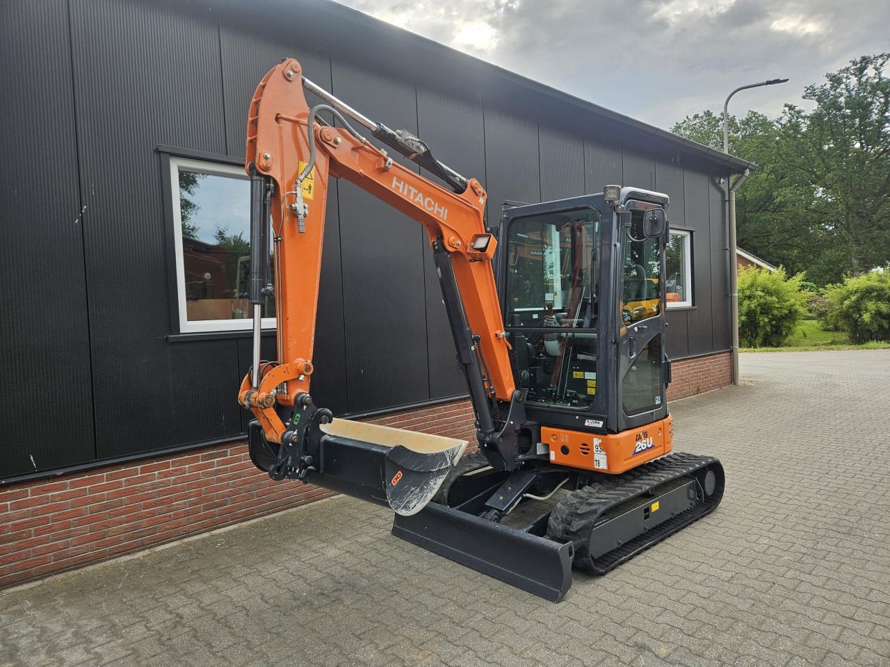 Hitachi ZX26U-6