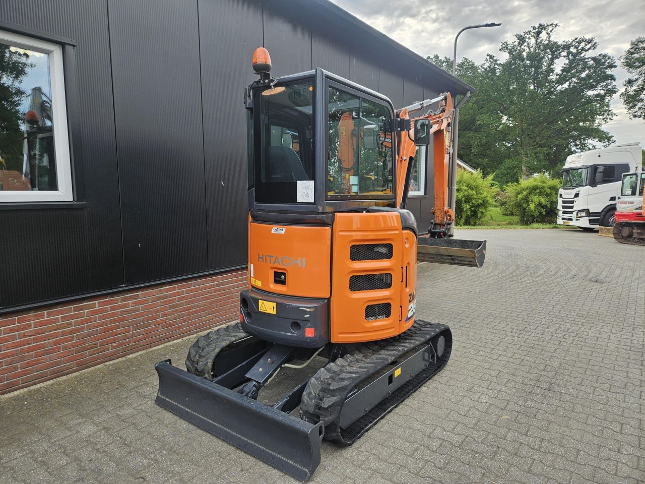 Hitachi ZX26U-6