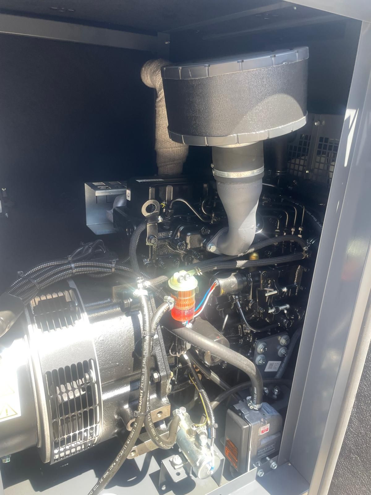 Mitsubishi Leroy & Somer Generatorset 16 KVA - Bj. 2023