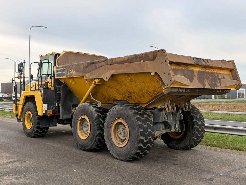 Komatsu HM300-3