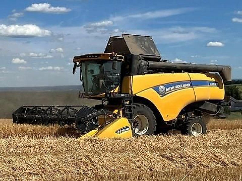 New Holland CX5.90 Laterale