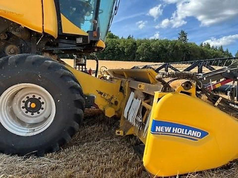 New Holland CX5.90 Laterale