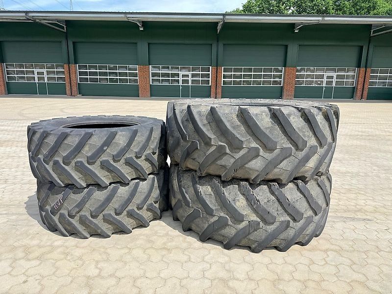 Trelleborg Komplettsatz 600/65 R34 + 710/70 R42