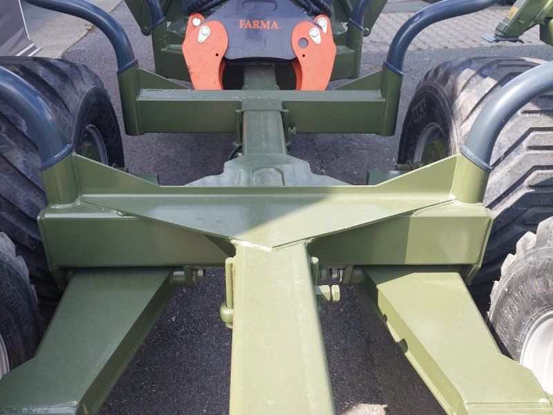 Farma T10F