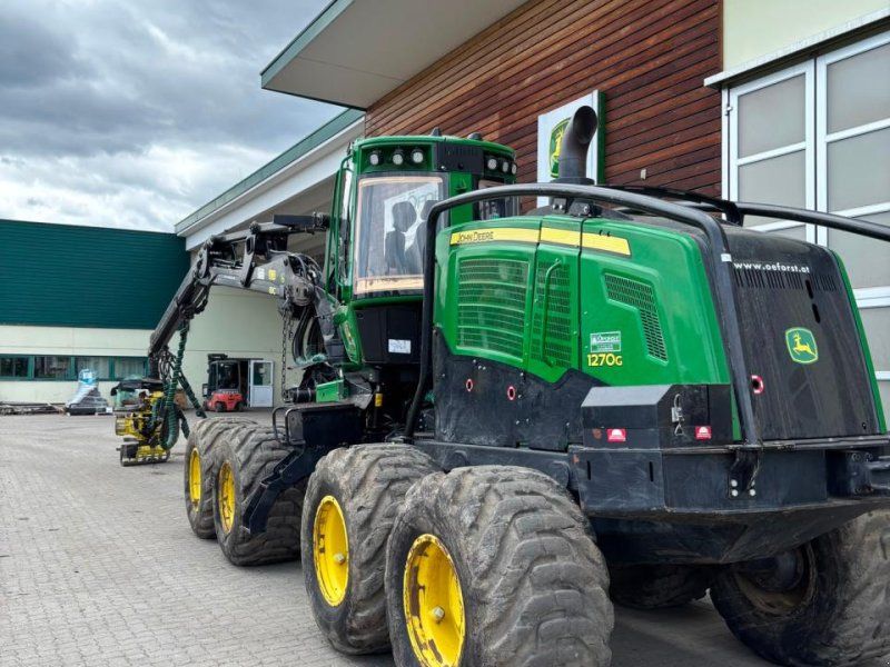 John Deere 1270G