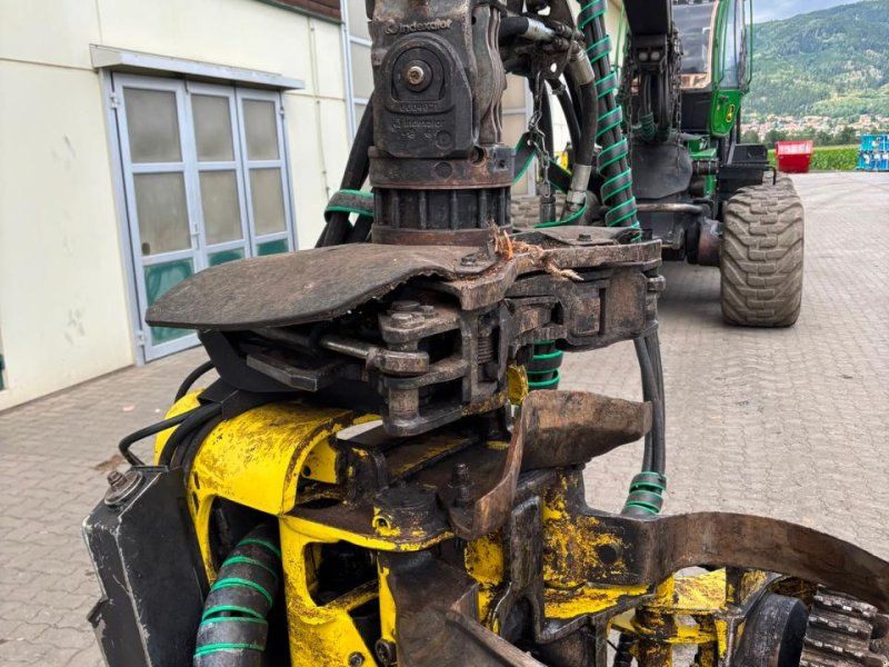 John Deere 1270G