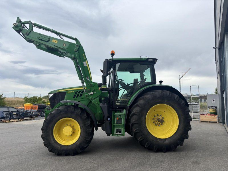 John Deere 6145R