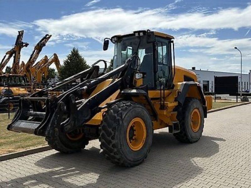 JCB 437 S5 HT