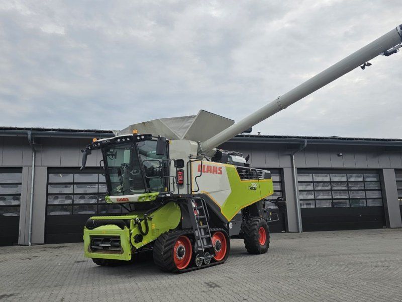Claas Trion 750 TT