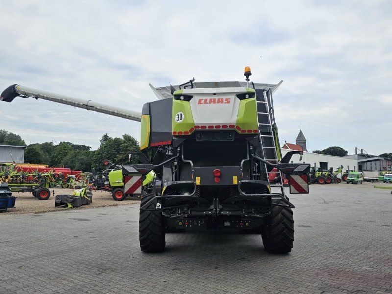 Claas Trion 750 TT