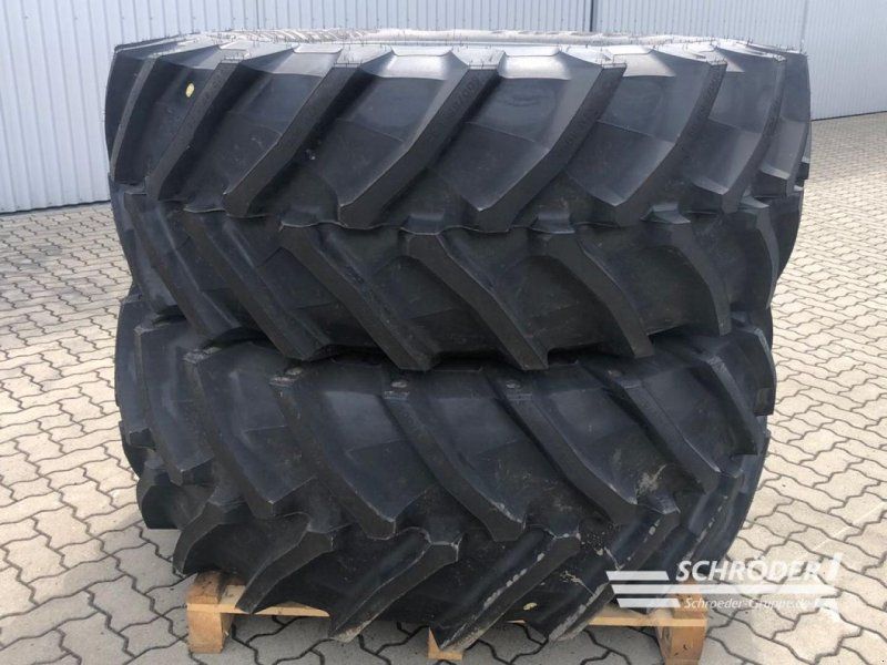 Massey Ferguson 480/65 R28 + 600/65 R38 TRELLEBORG