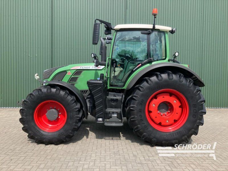 Fendt 718 VARIO SCR PROFI PLUS