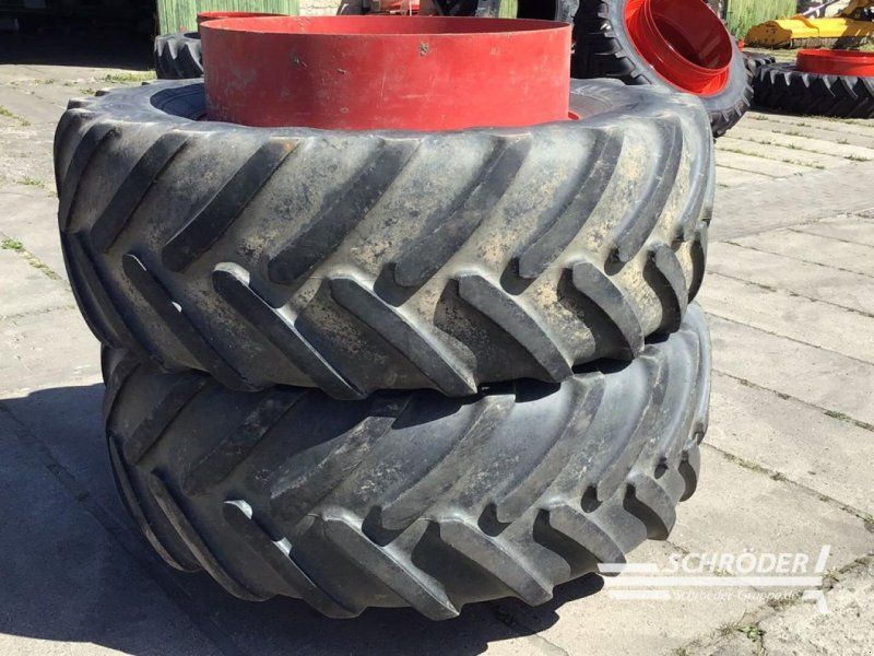 Michelin 2X 650/65 R42 ZWILLINGSRÄDER