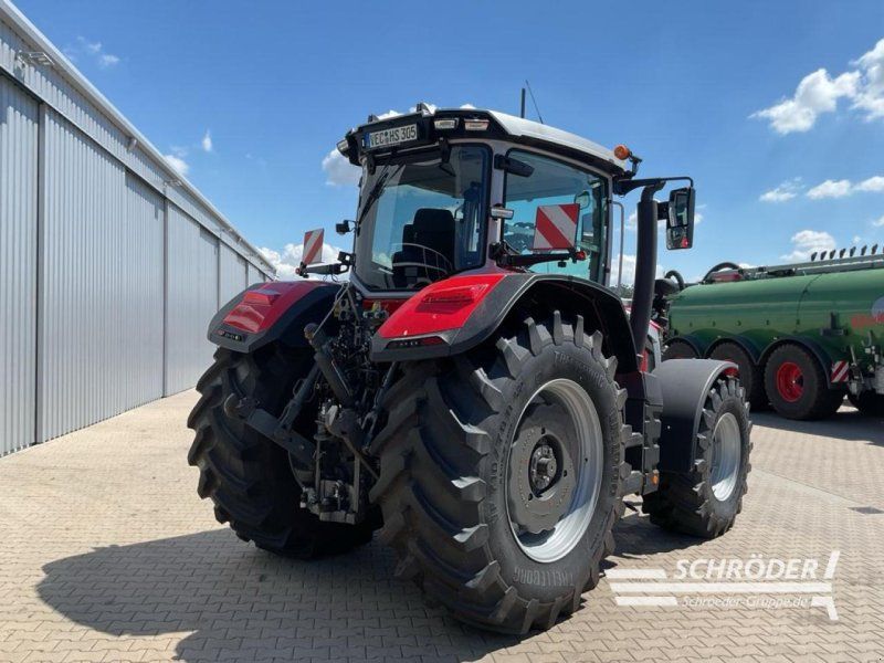 Massey Ferguson 8S.305 DYNA-VT EXCLUSIVE
