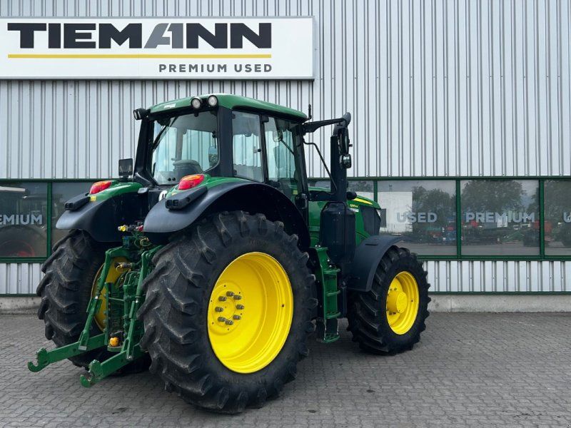 John Deere 6195M