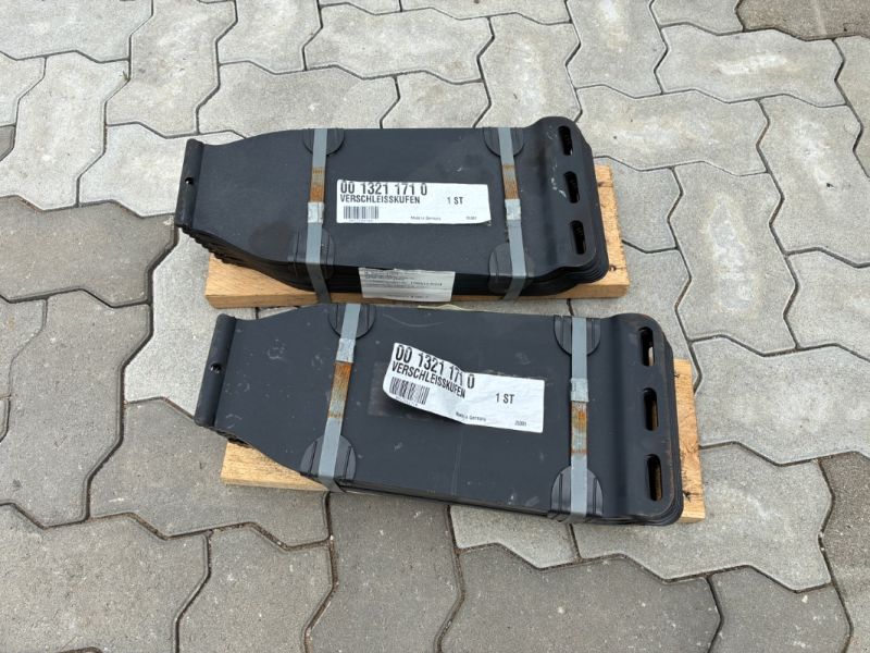 Claas Verschleißkufen DISCO 16x (0013210690)
