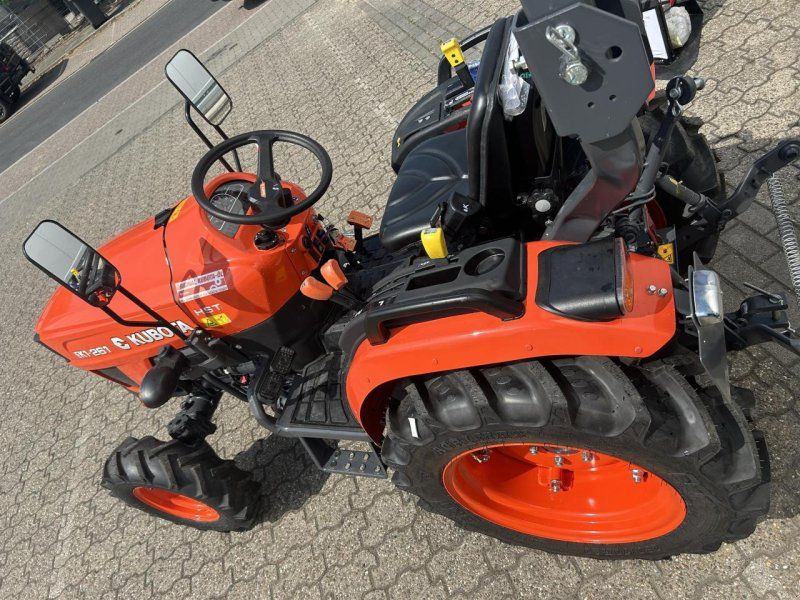 Kubota EK1-261 HST