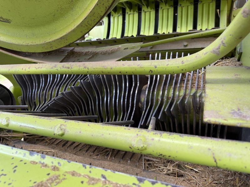 Claas Quadrant 1200 RC