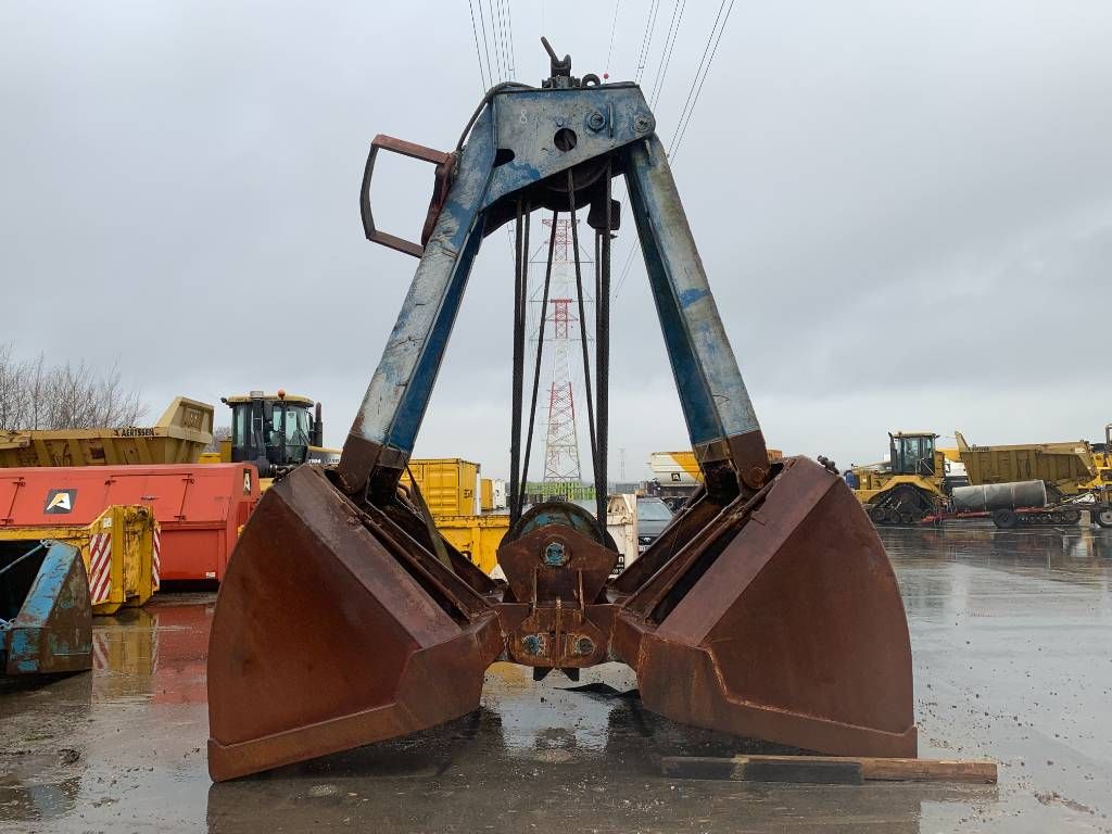 Verstegen 11M³ Clamshell Grab
