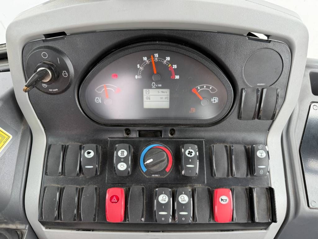 CAT 424 - BRAND NEW / UNUSED / Airco