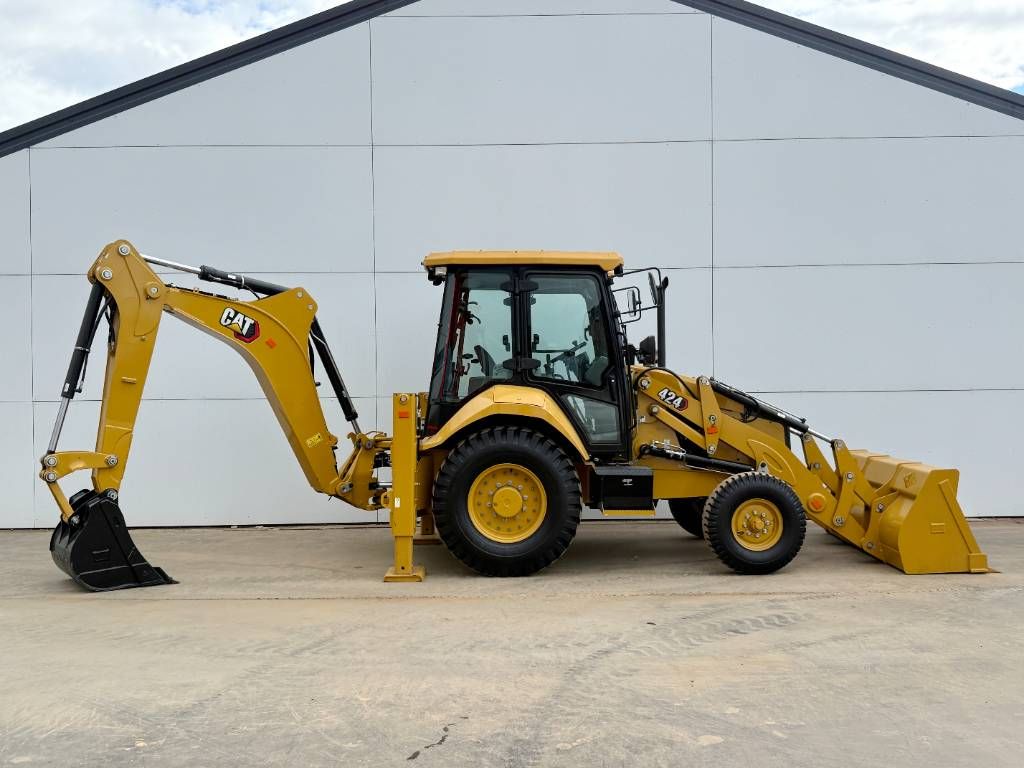 CAT 424 - BRAND NEW / UNUSED / Airco