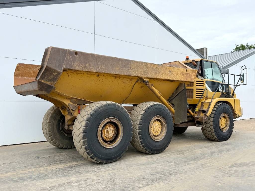 CAT 725 - Automatic Greasing / Body Heating