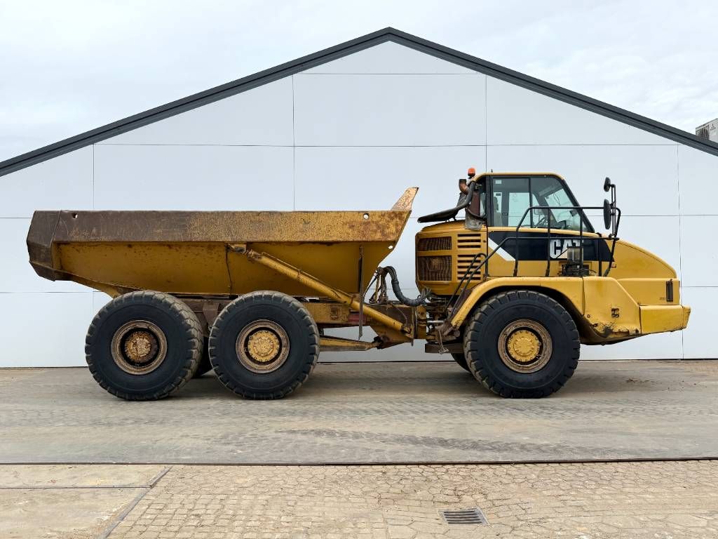 CAT 725 - Automatic Greasing / Body Heating