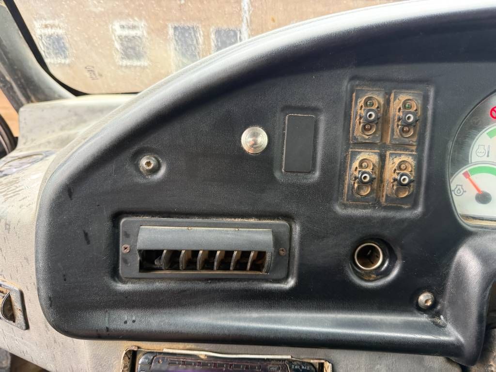 CAT 725 - Body Heating / Backup Camera