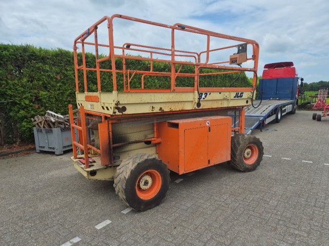 JLG 33 RTS hoogwerker.