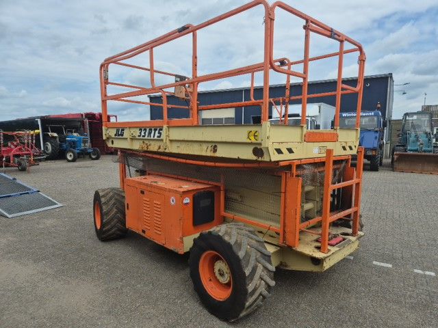 JLG 33 RTS hoogwerker.