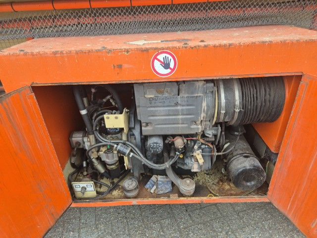 JLG 33 RTS hoogwerker.