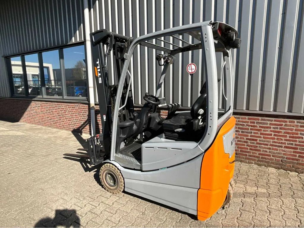 Still RX20-16C - 5,3M - Triplex - Freelift - Sideshift
