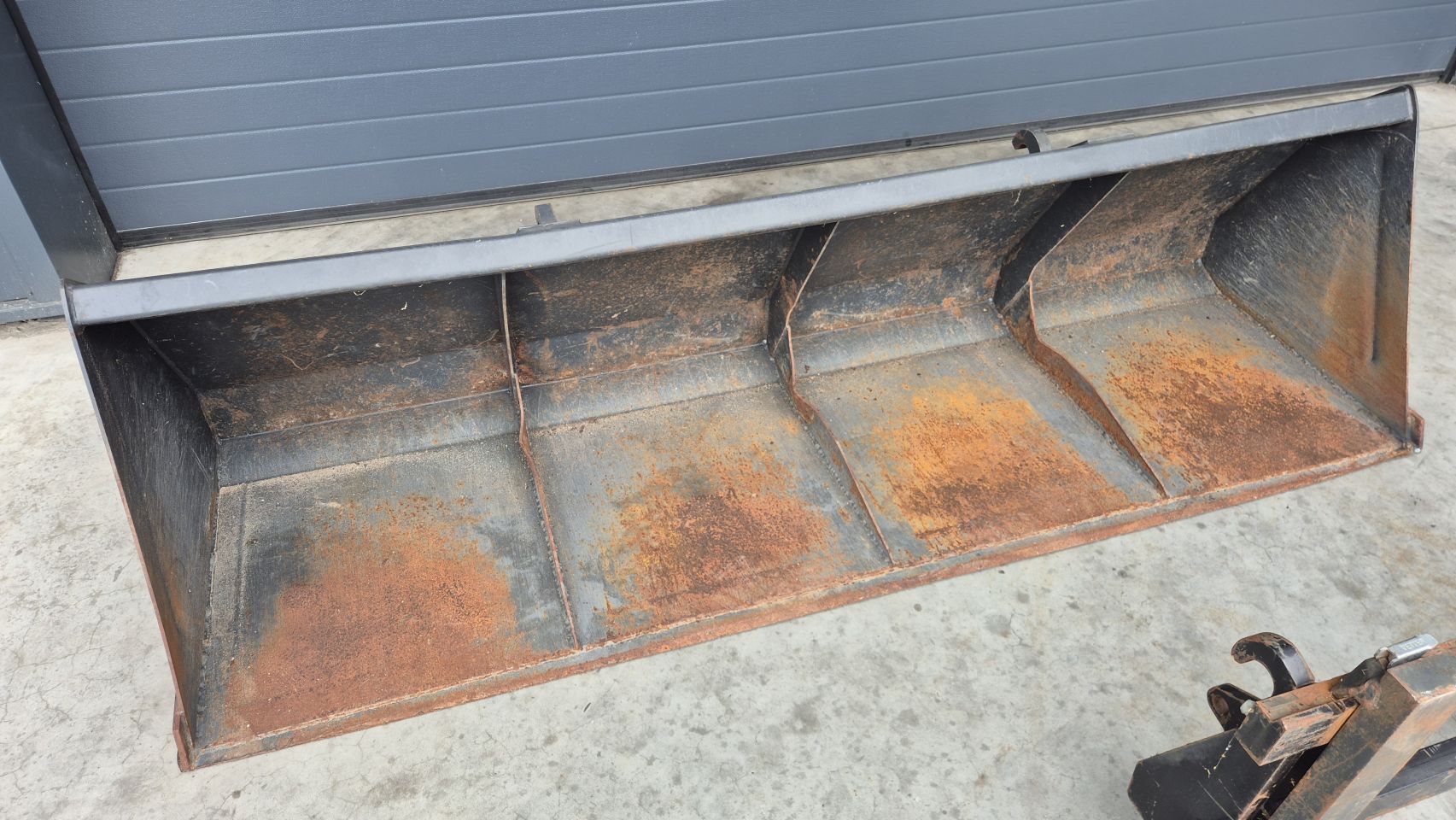 Voorladerbak Frontladerbak bak en palletlepelbord vorkenbord