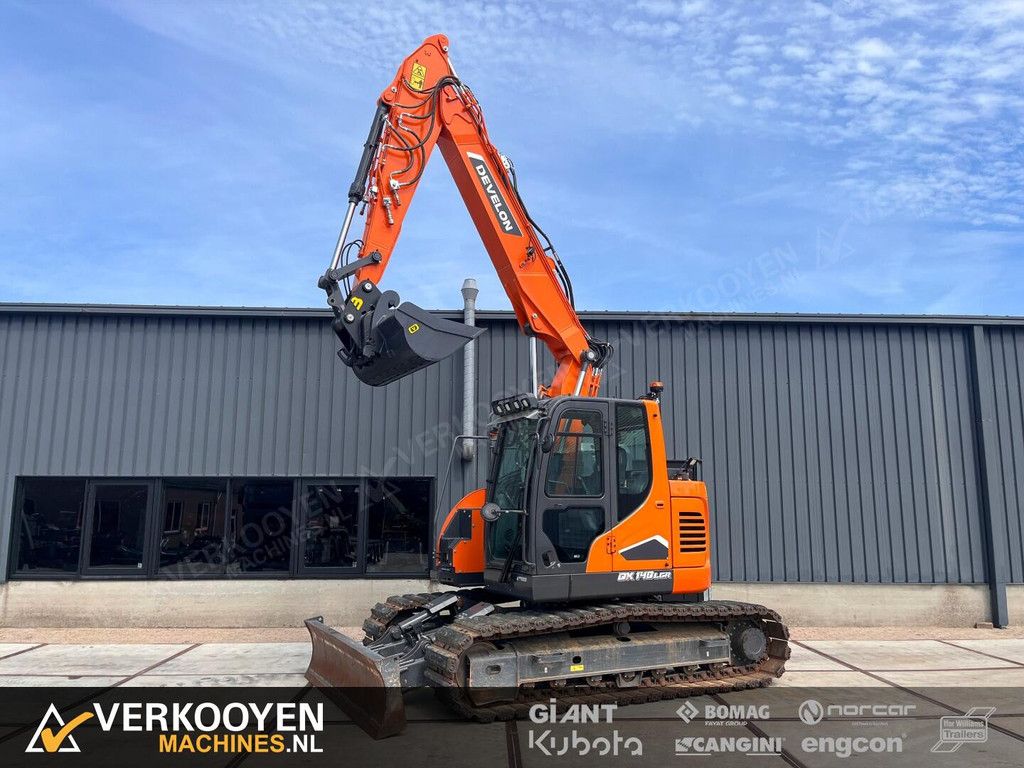 2023 Doosan DX140 LCR-7 VK10818 Develon