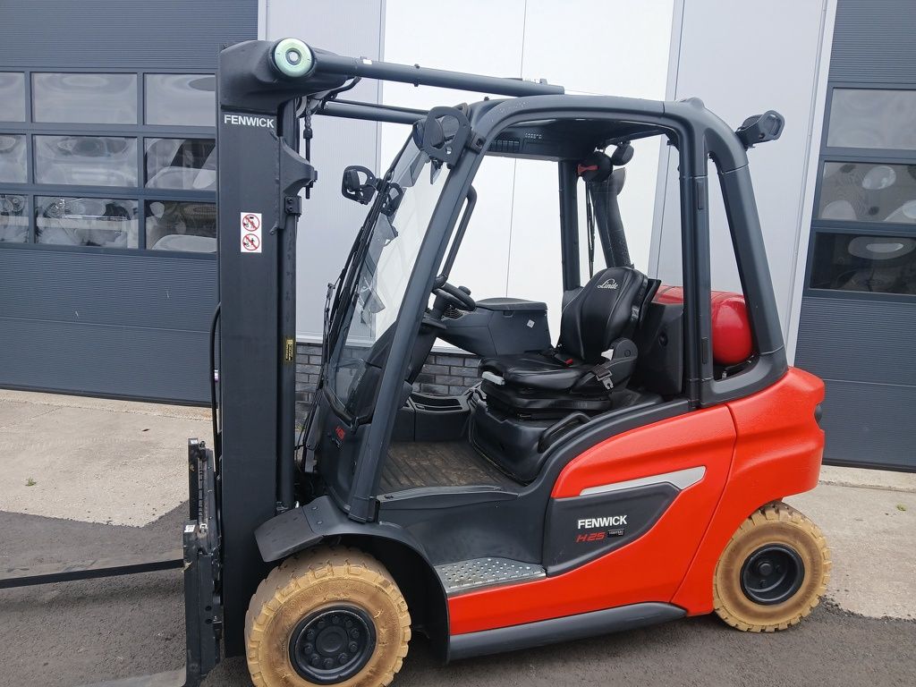 Linde H25T-01