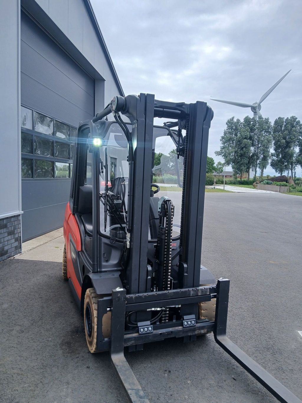 Linde H25T-01