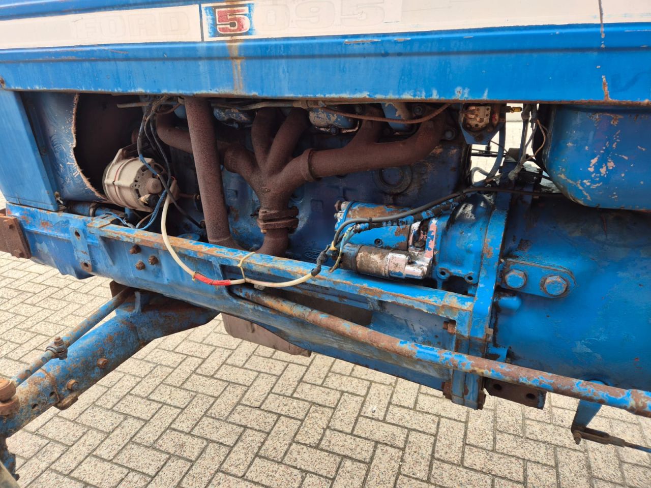 Ford 5095 met dualpower
