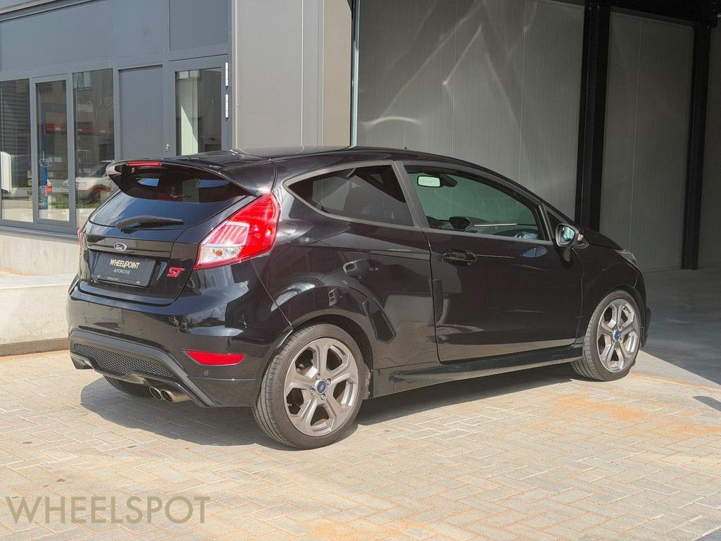 Ford Fiesta 1.6 ST2|Recaro|Stoelverw|Airco|Clima|Parkeersensoren