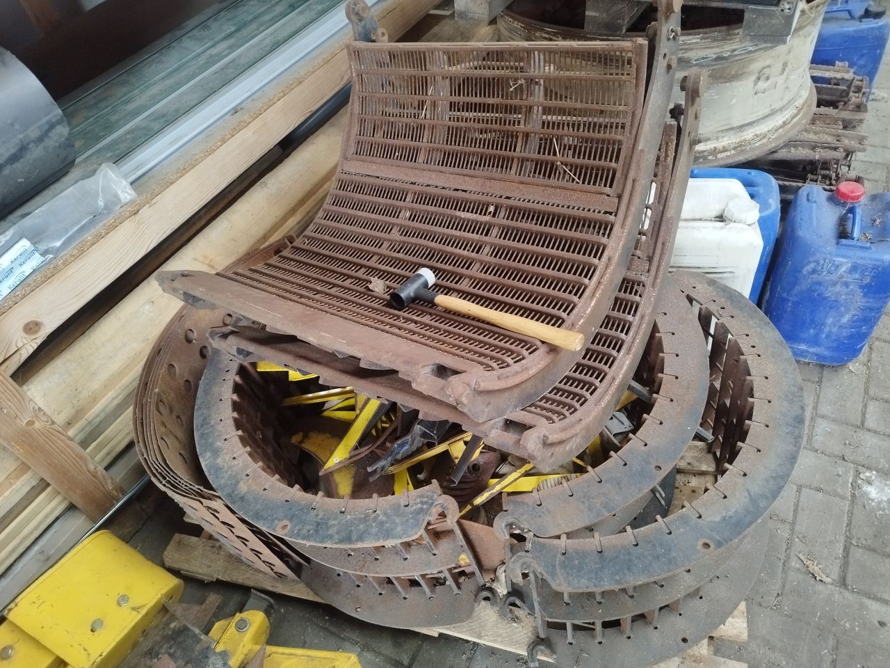 New Holland CR 9080 6310ha.