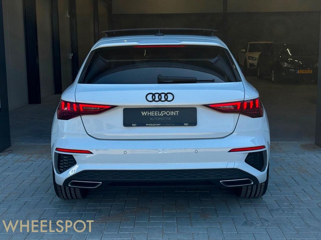 Audi A3 Sportback 35 TFSI edition one|Pano|Keyless|Sfeer|