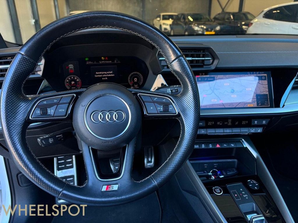 Audi A3 Sportback 35 TFSI edition one|Pano|Keyless|Sfeer|